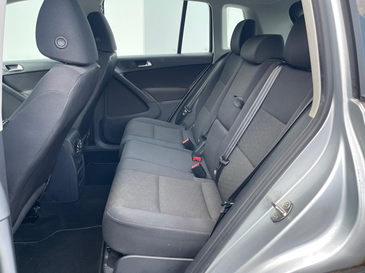 Volkswagen Tiguan S 4Motion 2012