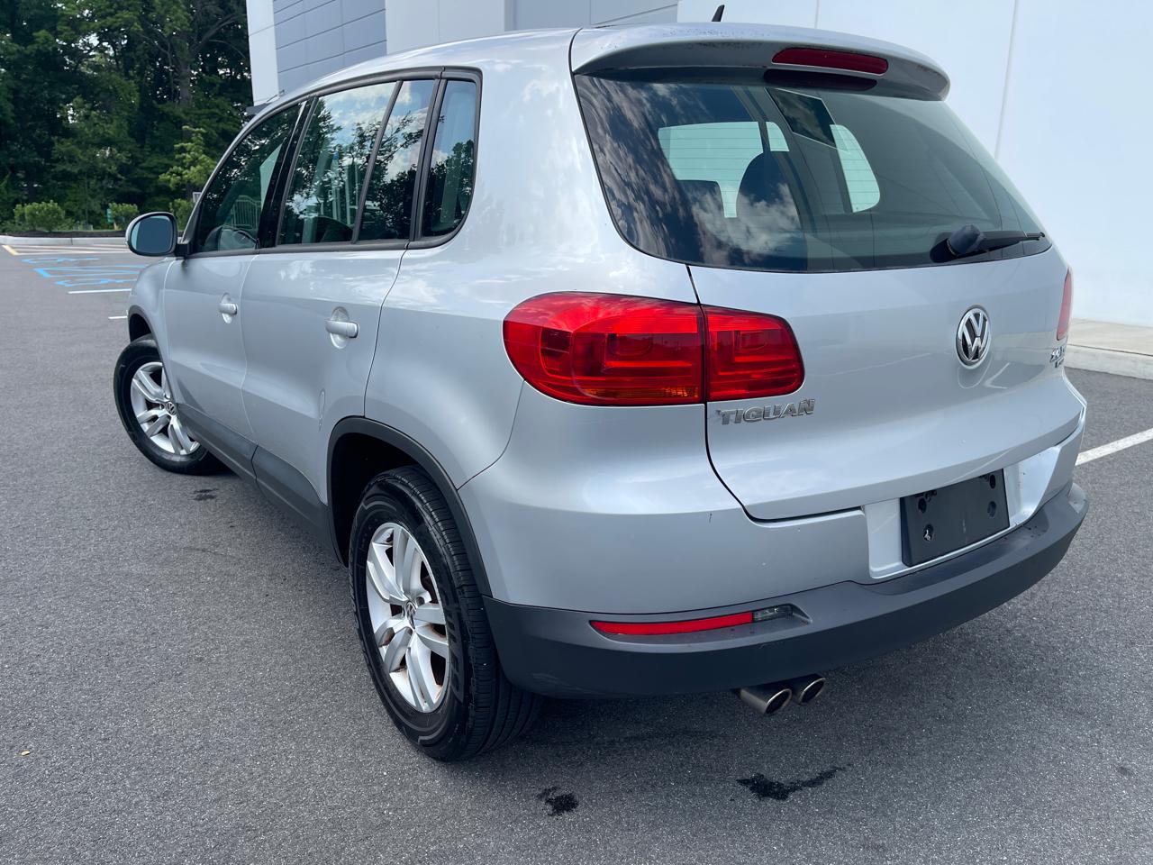 Volkswagen Tiguan S 4Motion 2012