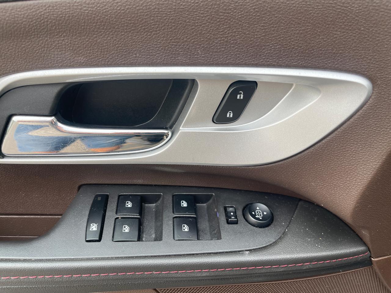 Chevrolet Equinox LTZ AWD 2012