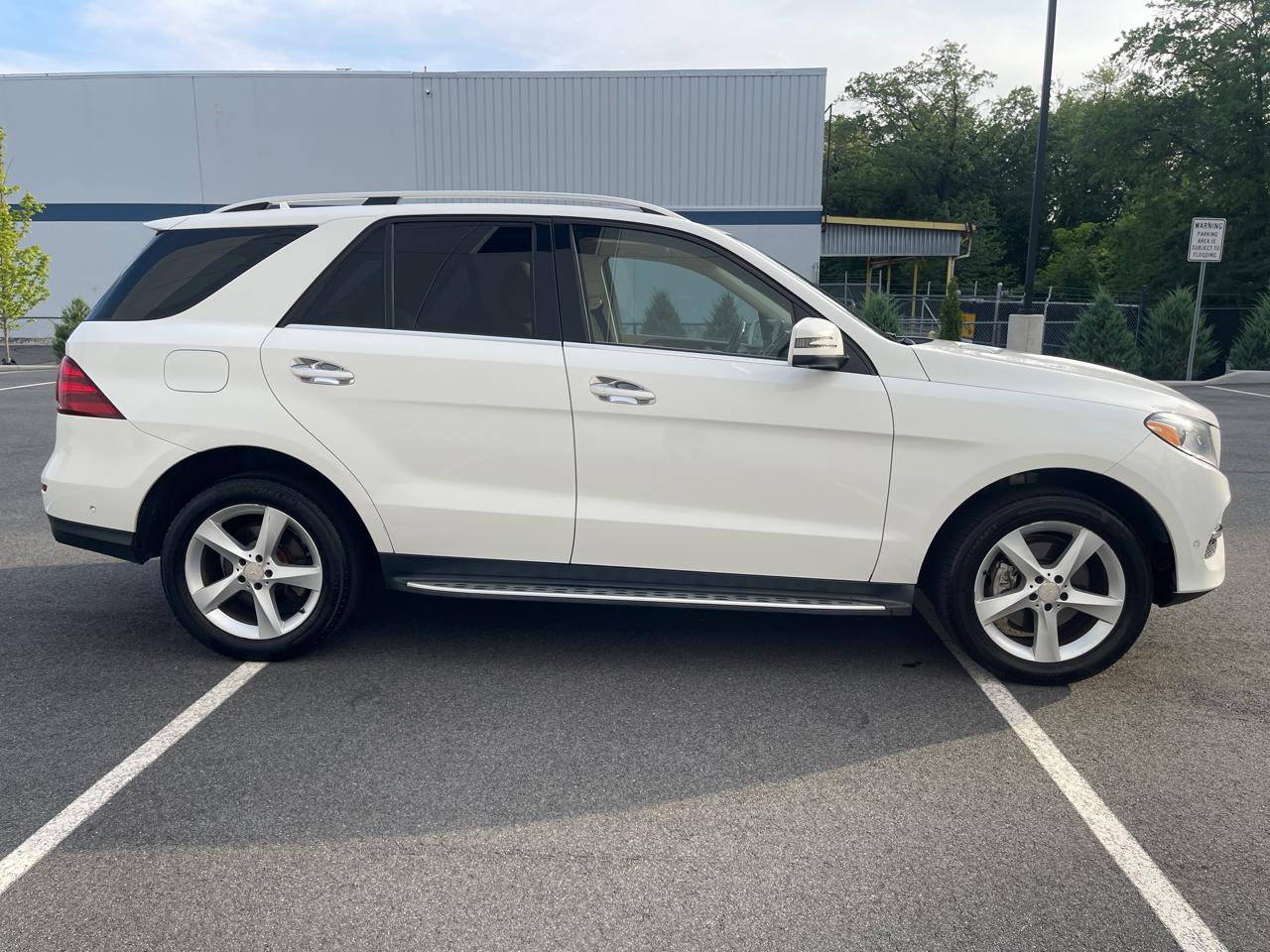 Mercedes-Benz GLE-Class GLE350 4MATIC 2016