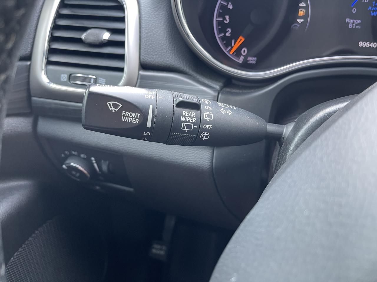 Jeep Grand Cherokee Laredo 4WD 2019