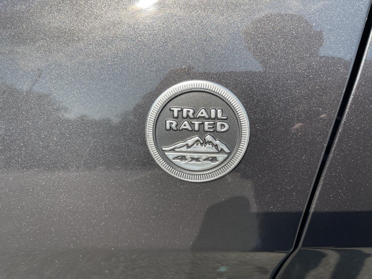 Jeep Grand Cherokee Laredo 4WD 2019