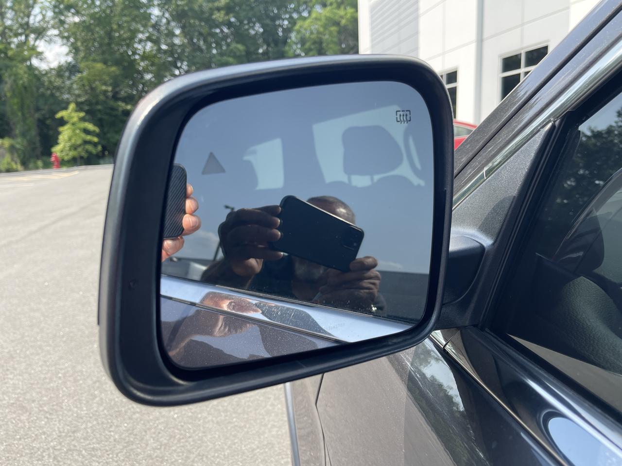 Jeep Grand Cherokee Laredo 4WD 2019
