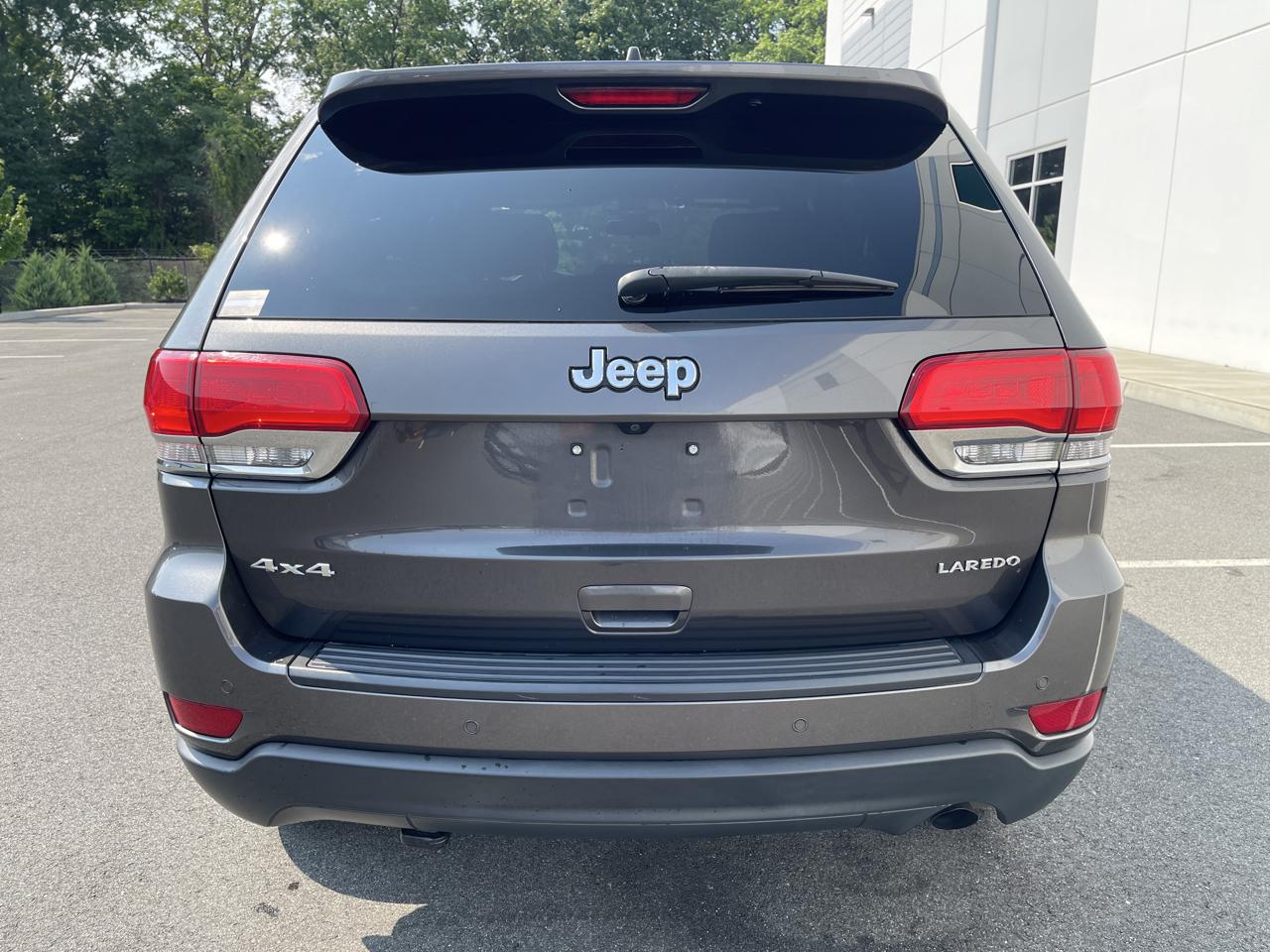 Jeep Grand Cherokee Laredo 4WD 2019