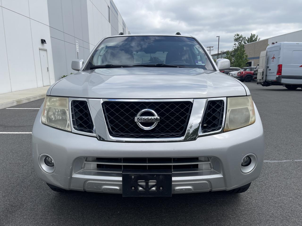 Nissan Pathfinder 4dr SE Auto 4WD 2010