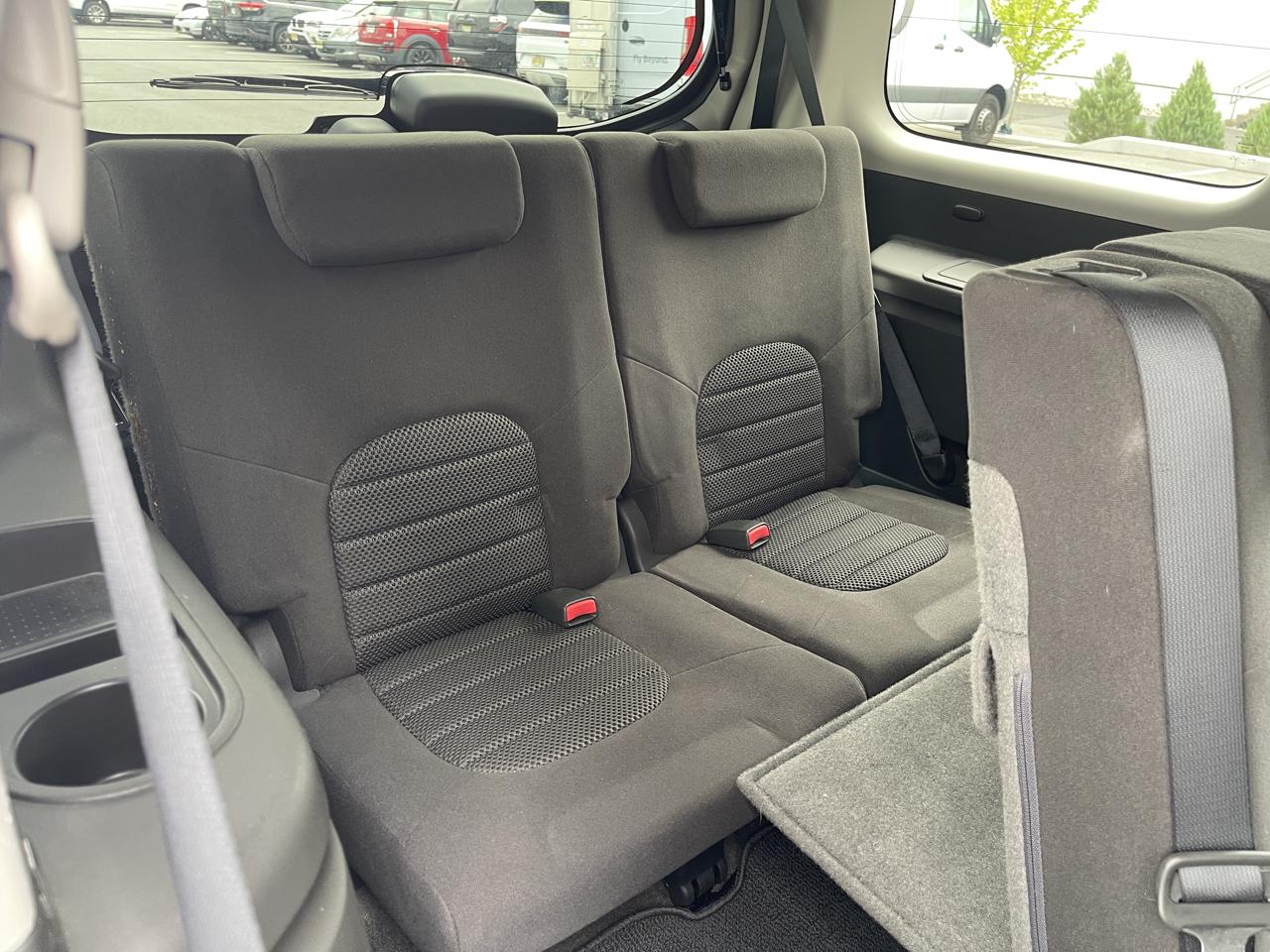 Nissan Pathfinder 4dr SE Auto 4WD 2010