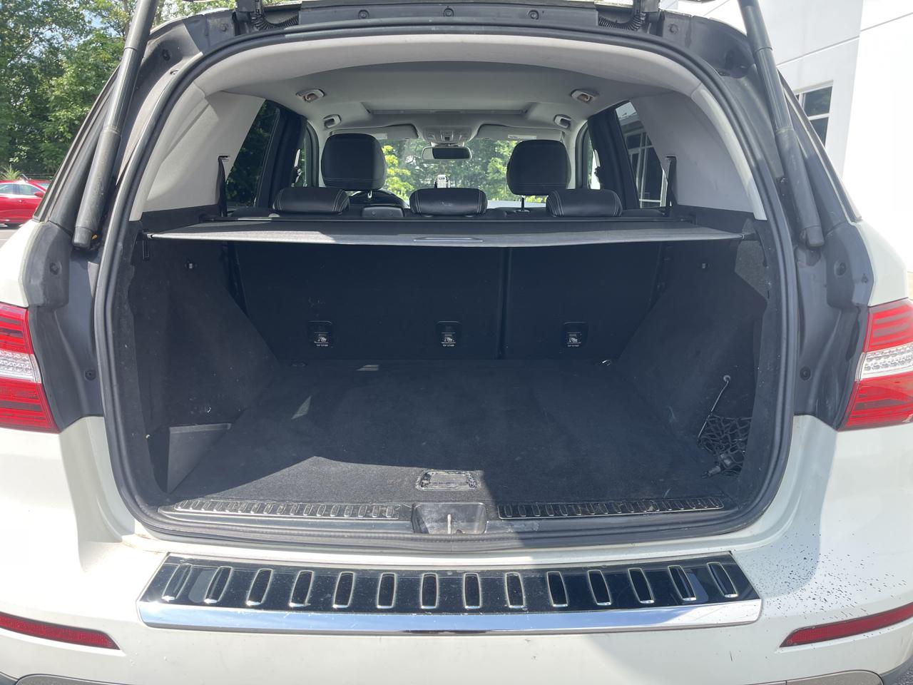 Mercedes-Benz M-Class ML350 4MATIC 2012