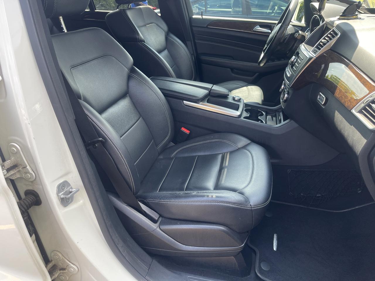 Mercedes-Benz M-Class ML350 4MATIC 2012