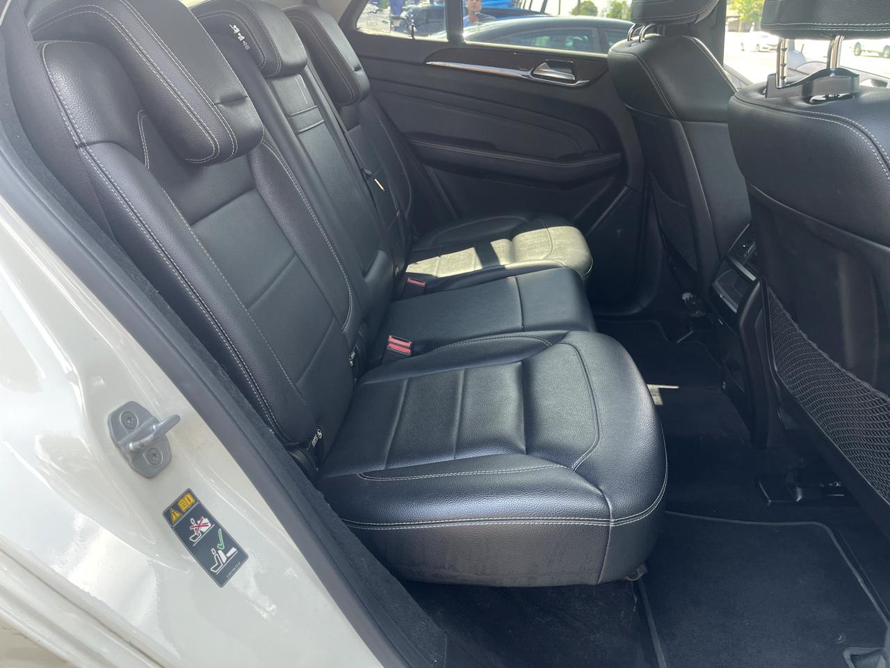 Mercedes-Benz M-Class ML350 4MATIC 2012