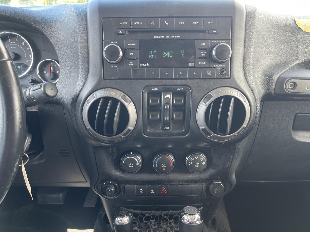 Jeep Wrangler Unlimited Sport 4WD 2015