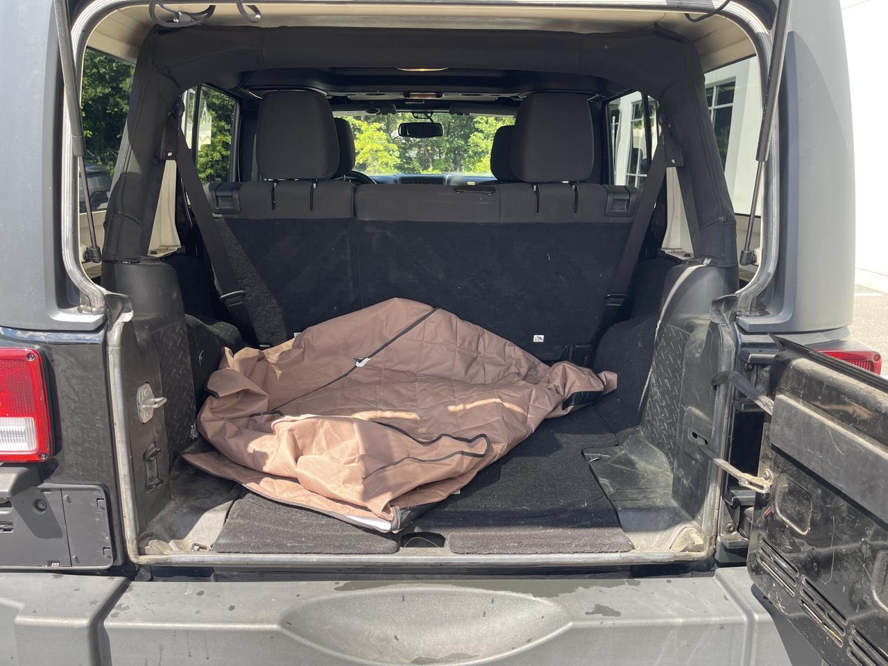 Jeep Wrangler Unlimited Sport 4WD 2015