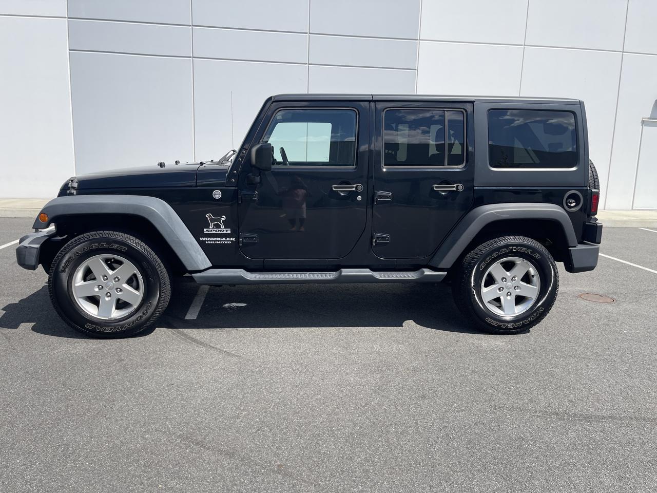 Jeep Wrangler Unlimited Sport 4WD 2015