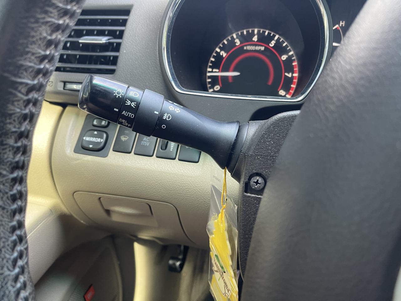 Toyota Highlander Limited 4WD 2010