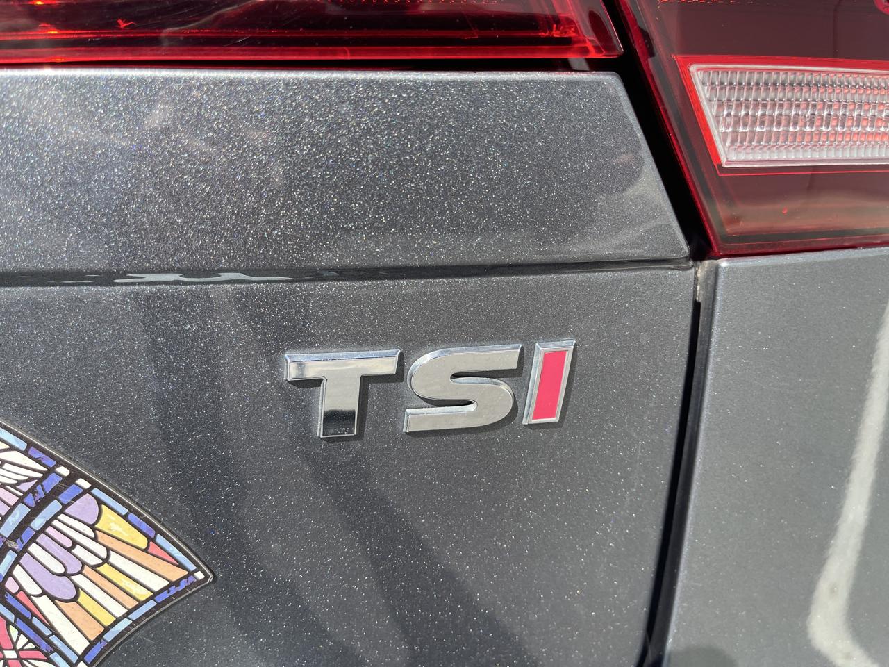 Volkswagen Tiguan 2.0T SEL Premium FWD 2018
