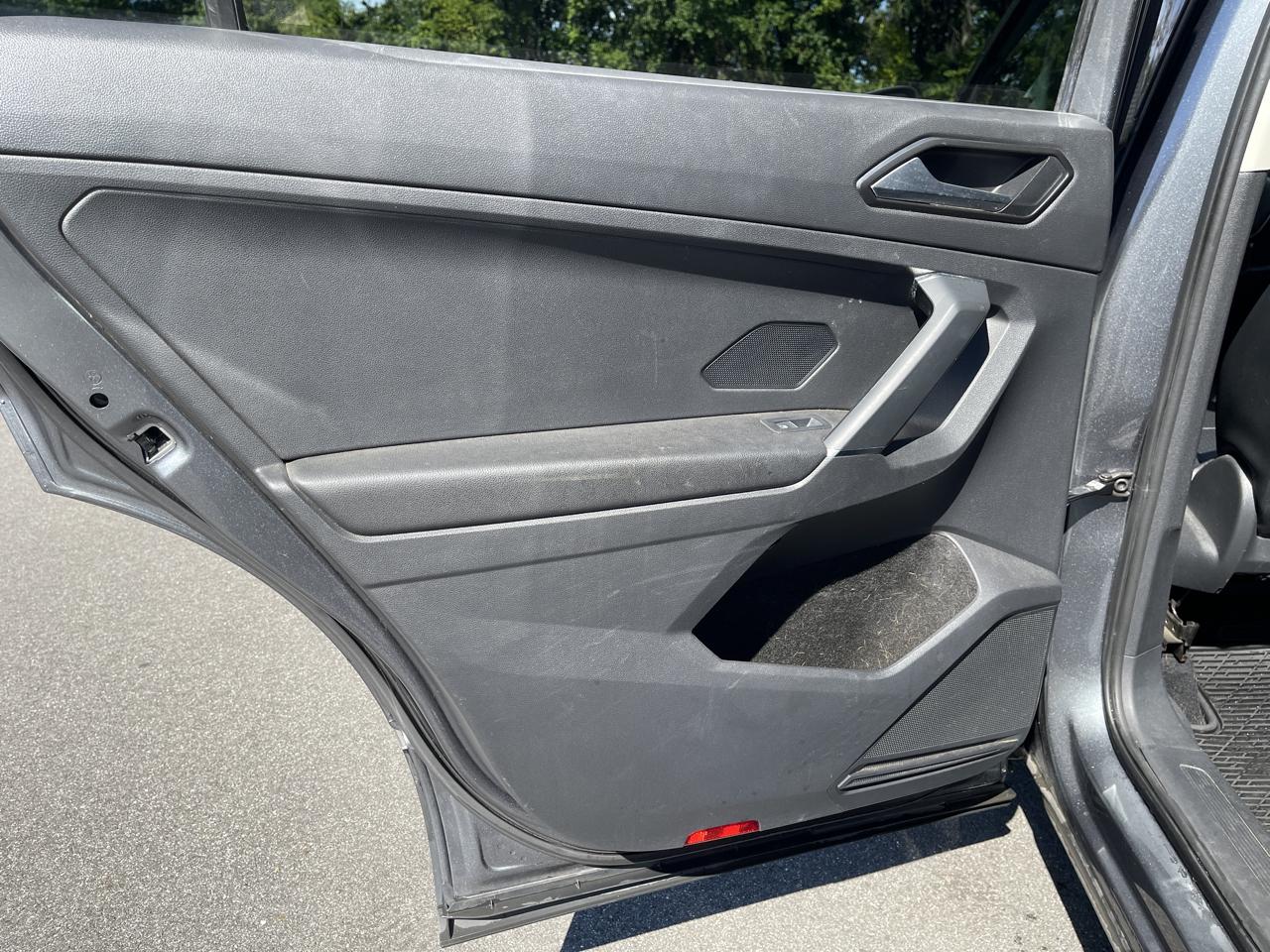 Volkswagen Tiguan 2.0T SEL Premium FWD 2018