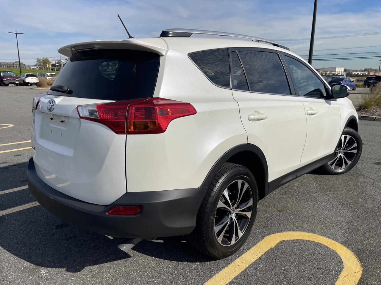 Toyota RAV4 Limited AWD 2015