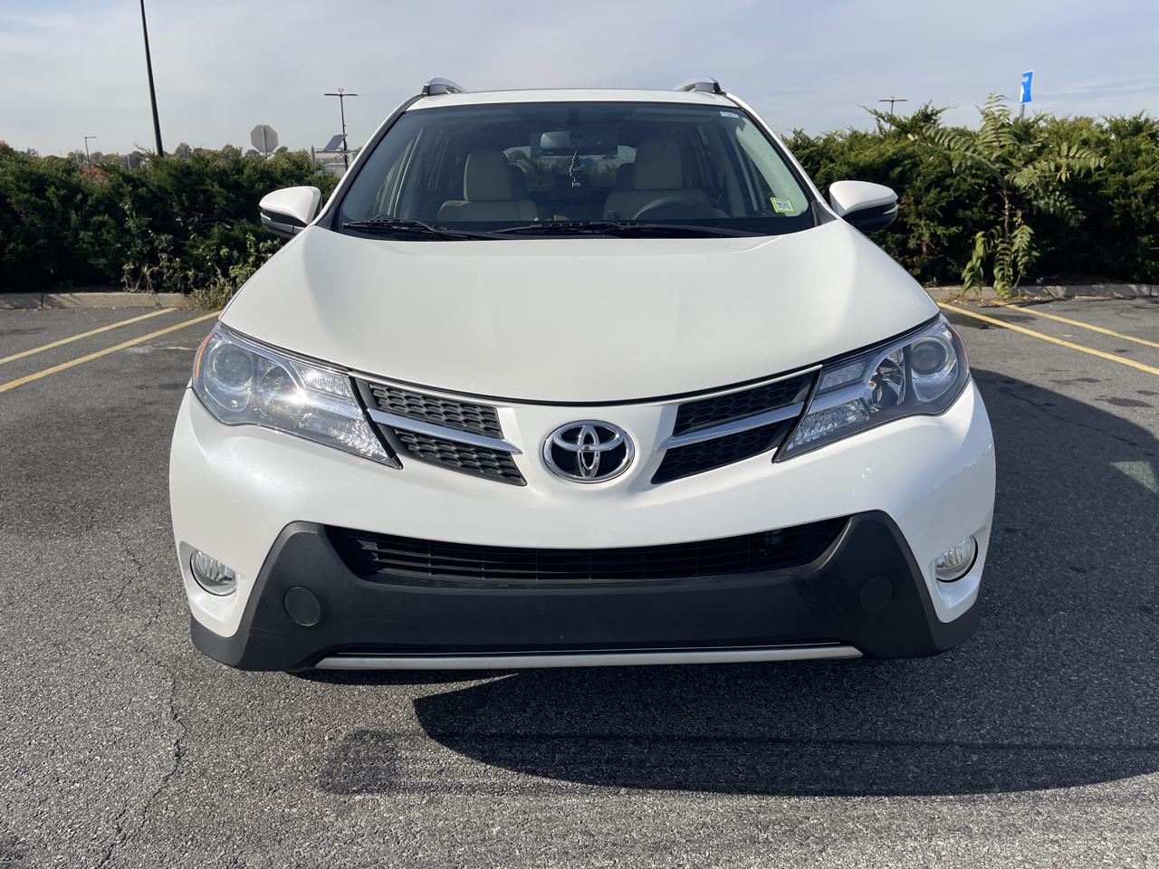 Toyota RAV4 Limited AWD 2015