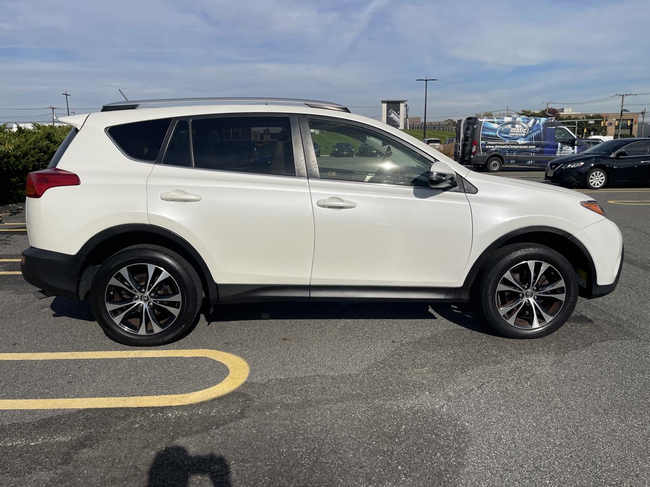 Toyota RAV4 Limited AWD 2015