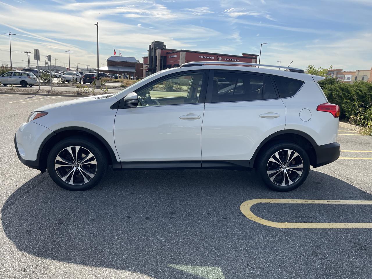 Toyota RAV4 Limited AWD 2015