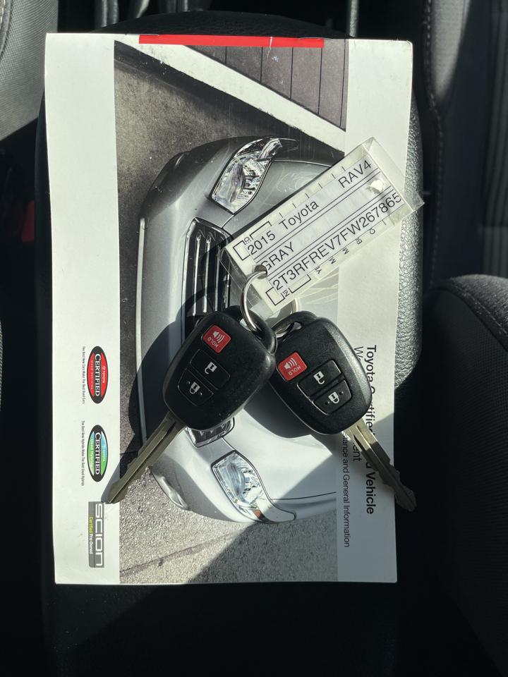 Toyota RAV4 XLE AWD 2015