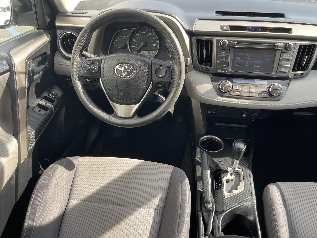 Toyota RAV4 XLE AWD 2015