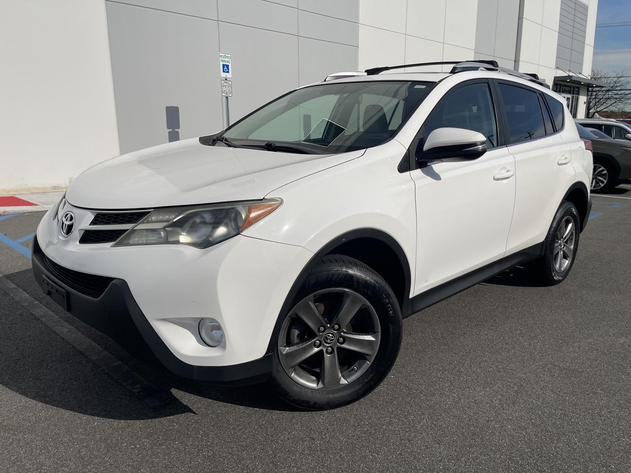 Toyota RAV4 XLE AWD 2015