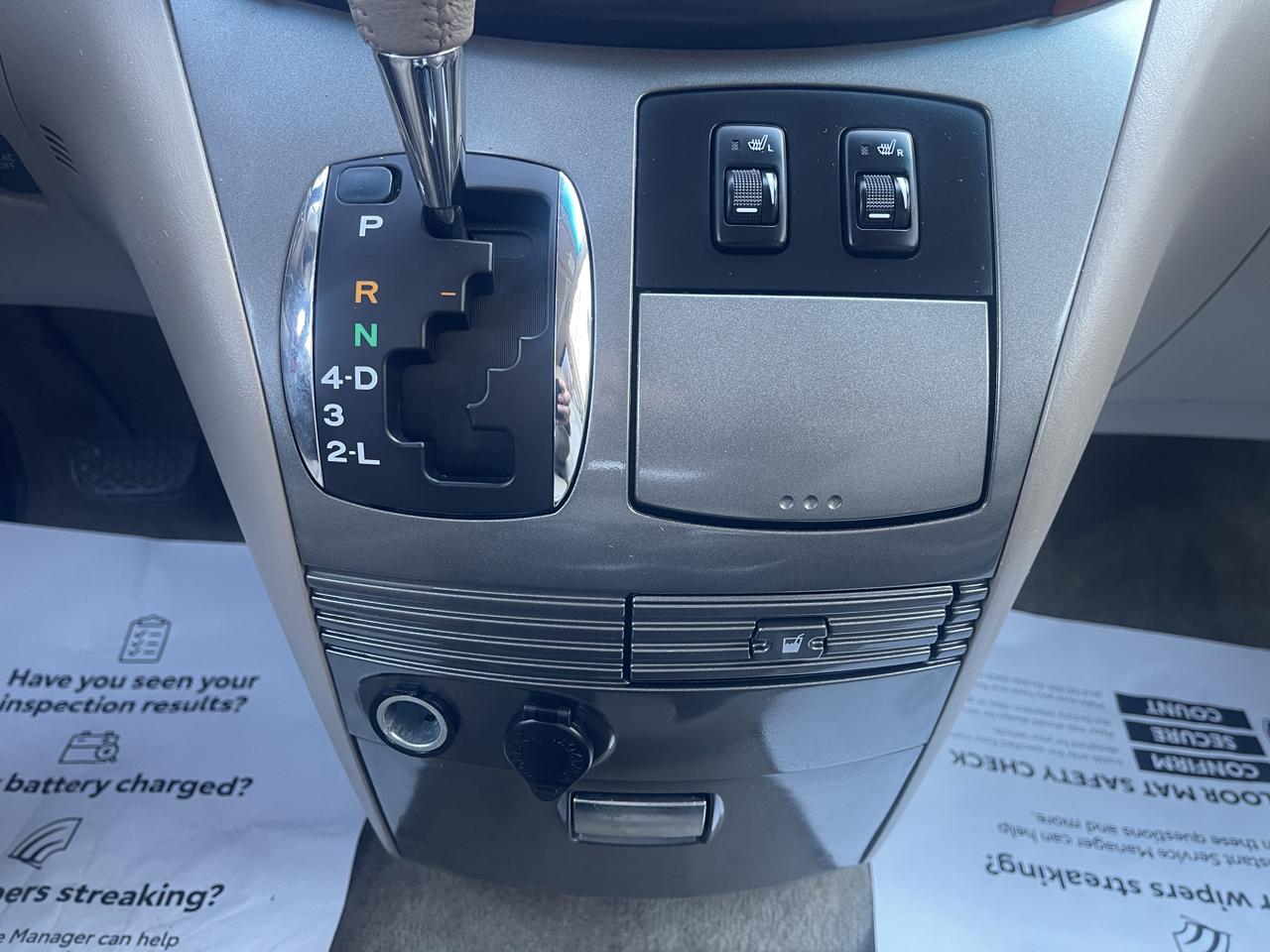 Toyota Sienna XLE Limited FWD 2008