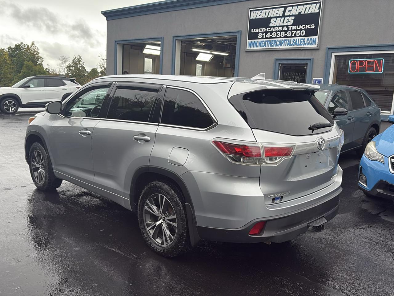 Toyota Highlander XLE AWD V6 2016