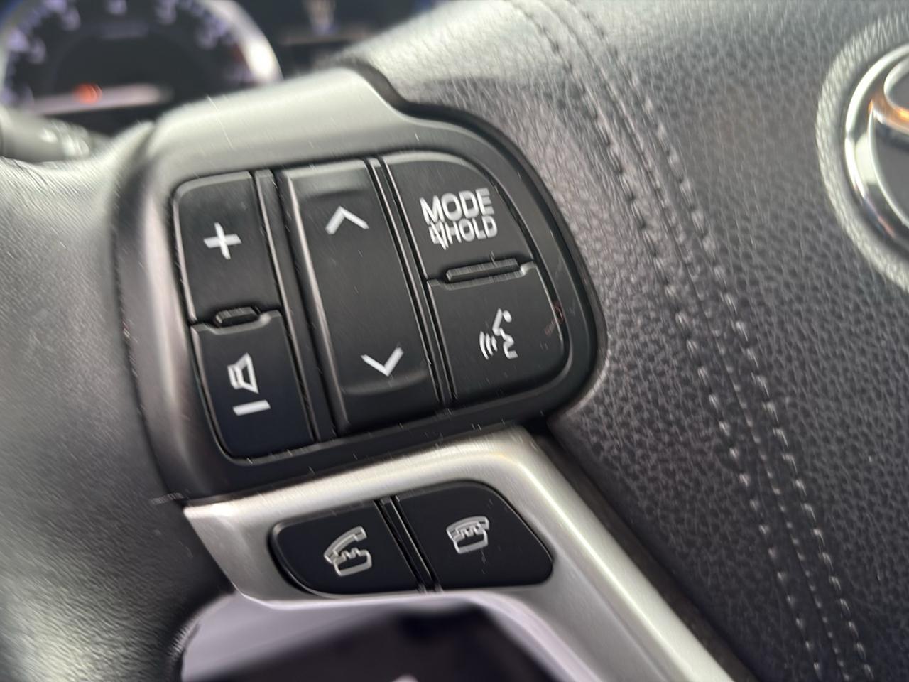 Toyota Highlander XLE AWD V6 2016