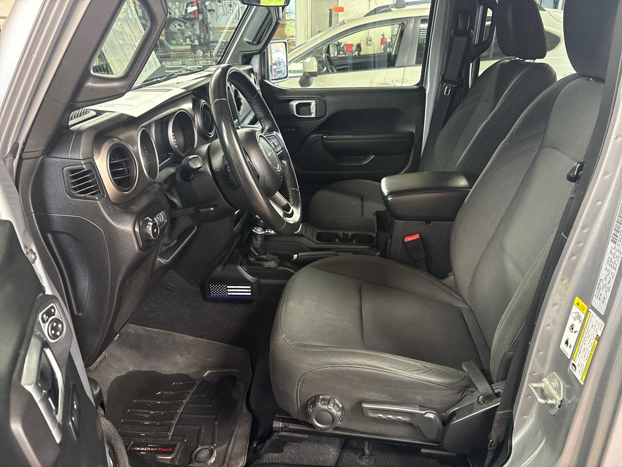 Jeep Wrangler Unlimited Sport 2018