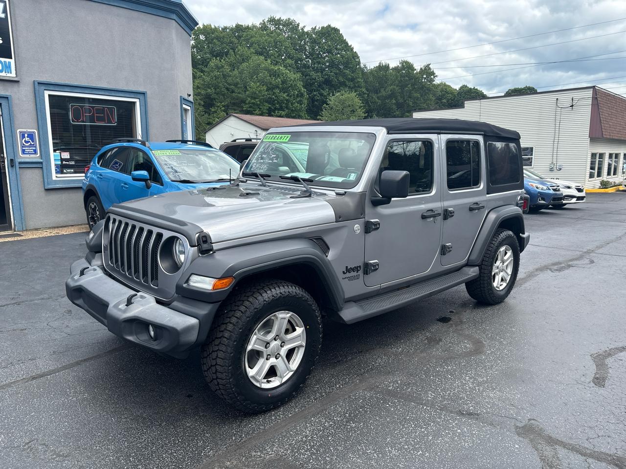 Jeep Wrangler Unlimited Sport 2018