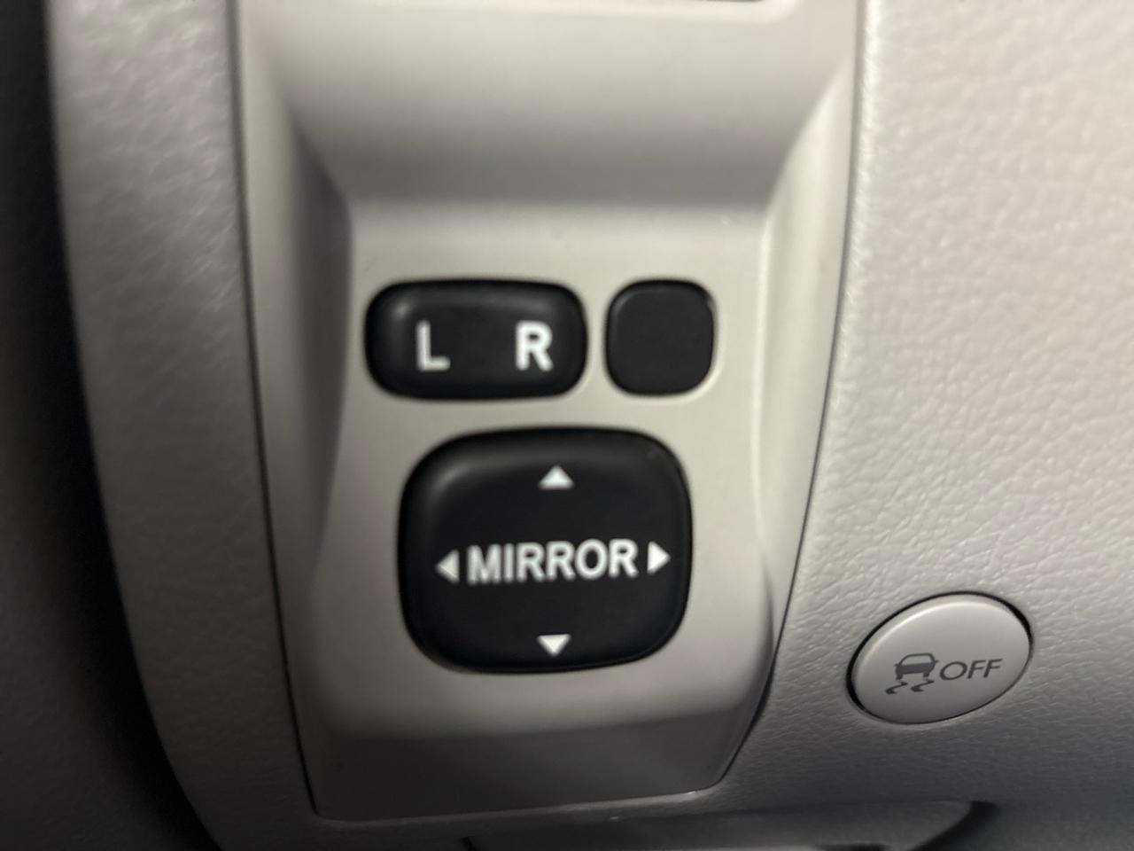 Subaru Forester 2.5X Premium 2011