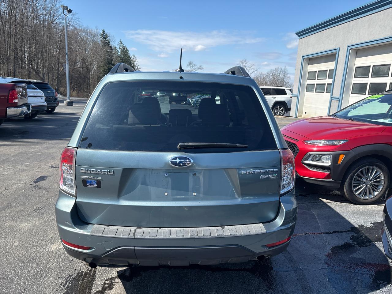 Subaru Forester 2.5X Premium 2011