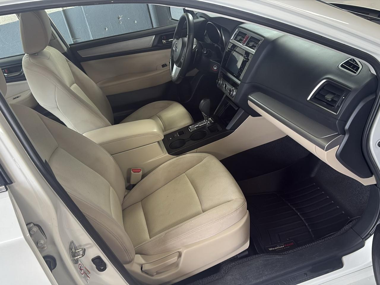 Subaru Legacy 2.5i Premium 2015