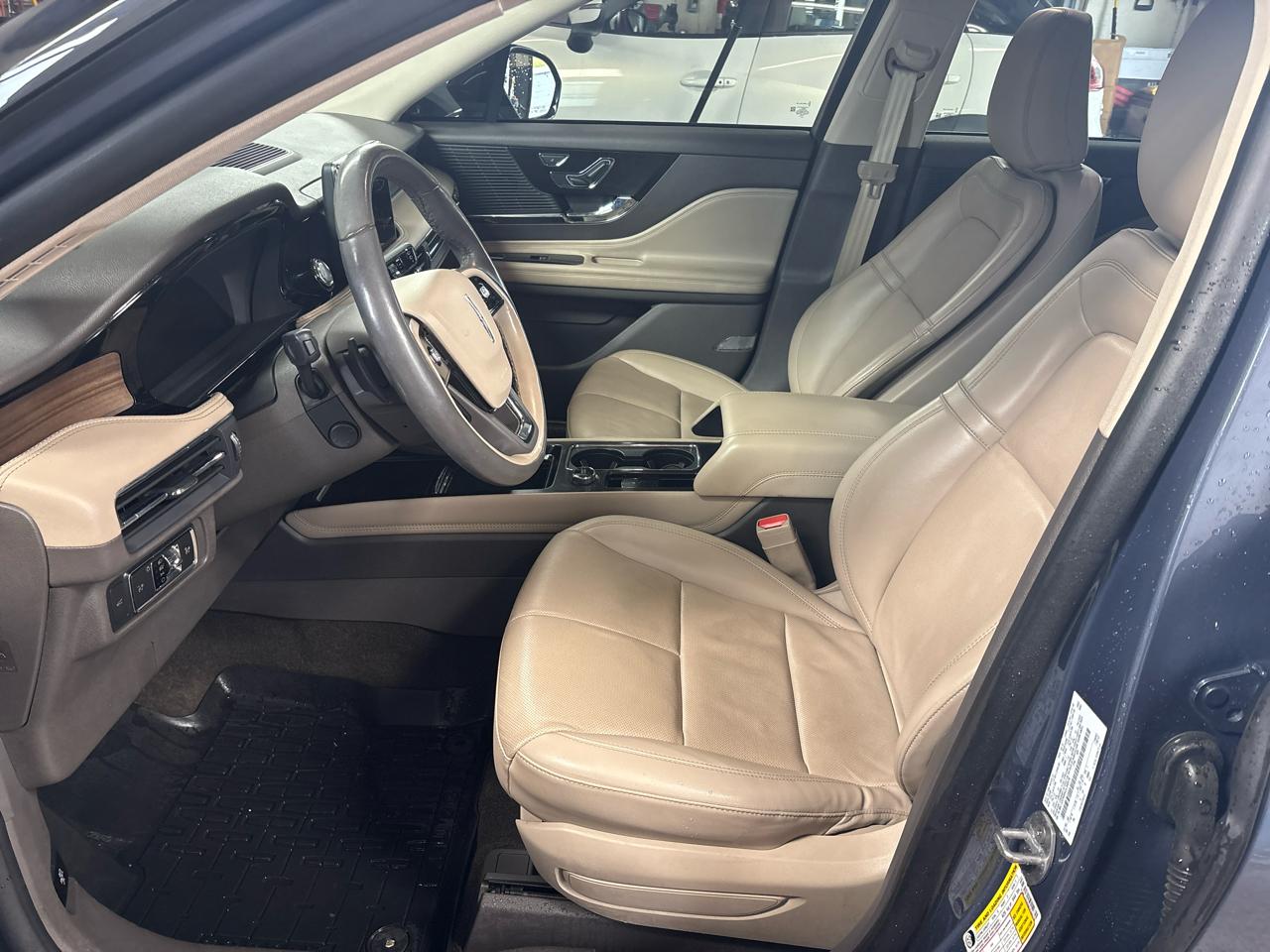 Lincoln Corsair Reserve AWD 2022