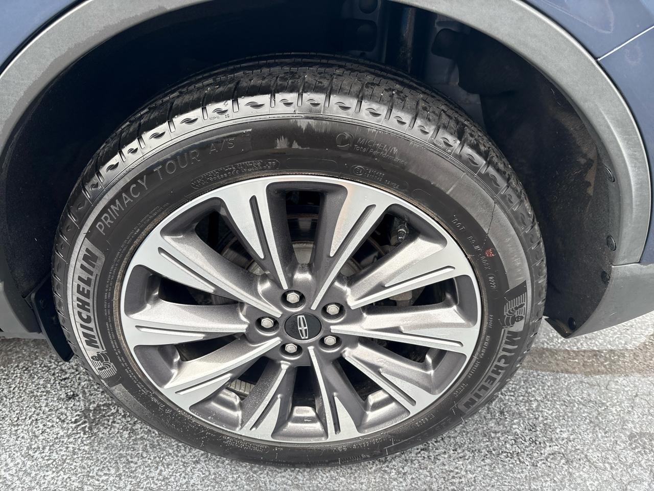 Lincoln Corsair Reserve AWD 2022