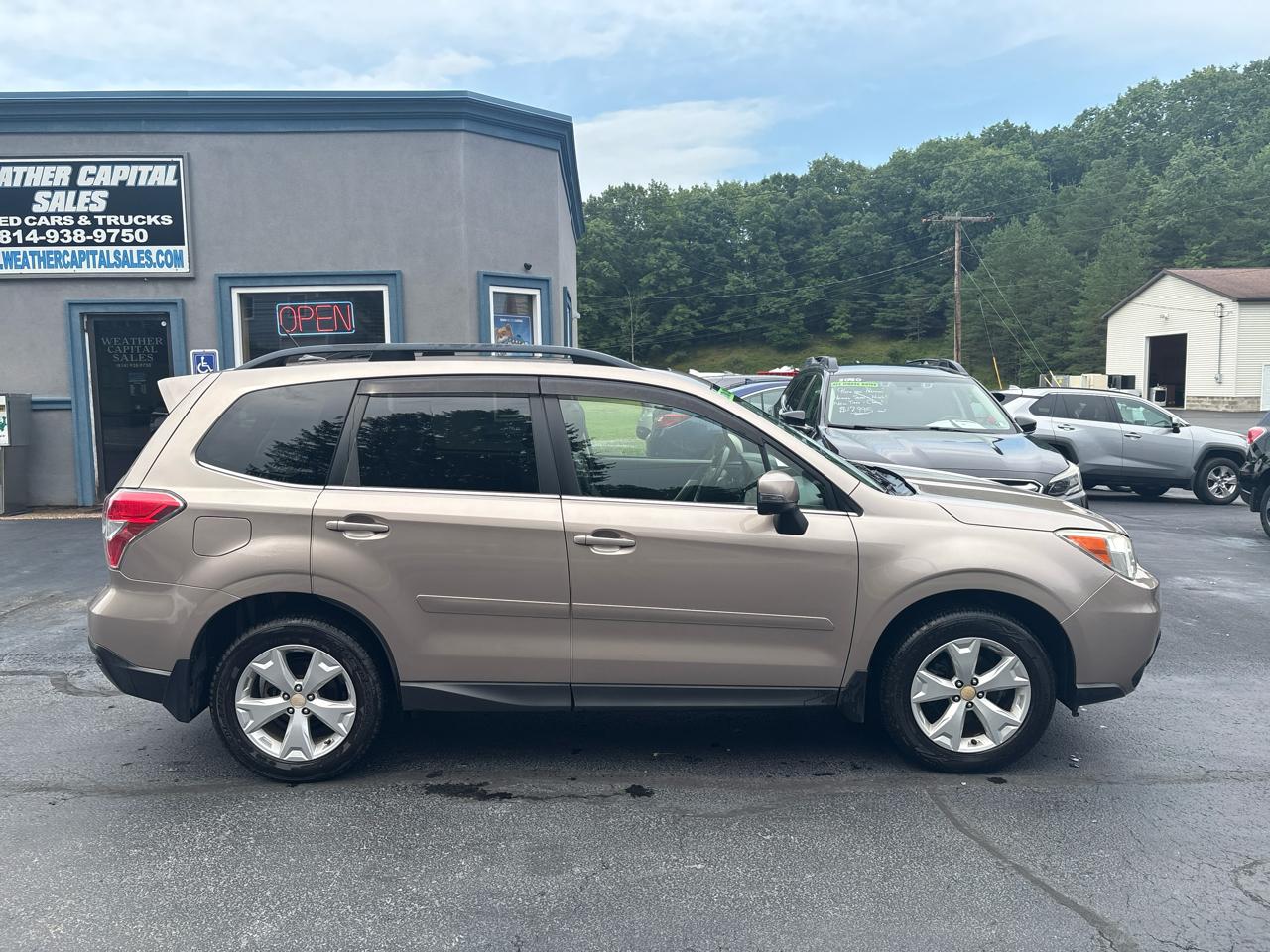 Subaru Forester 2.5i Touring 2014