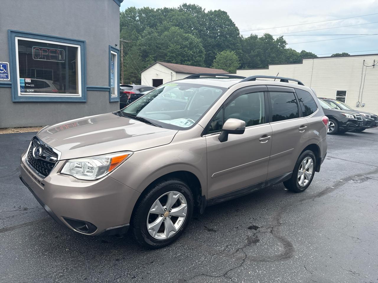 Subaru Forester 2.5i Touring 2014