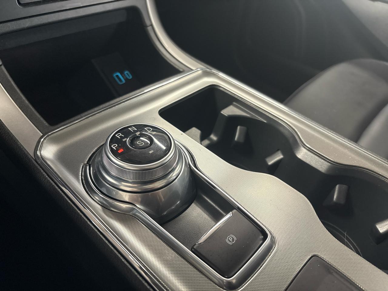 Ford Edge SEL AWD 2022