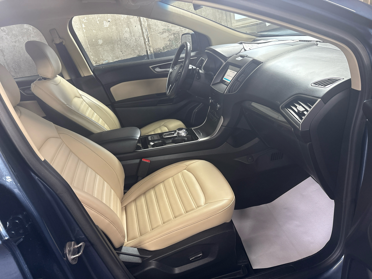 Ford Edge SEL AWD 2019