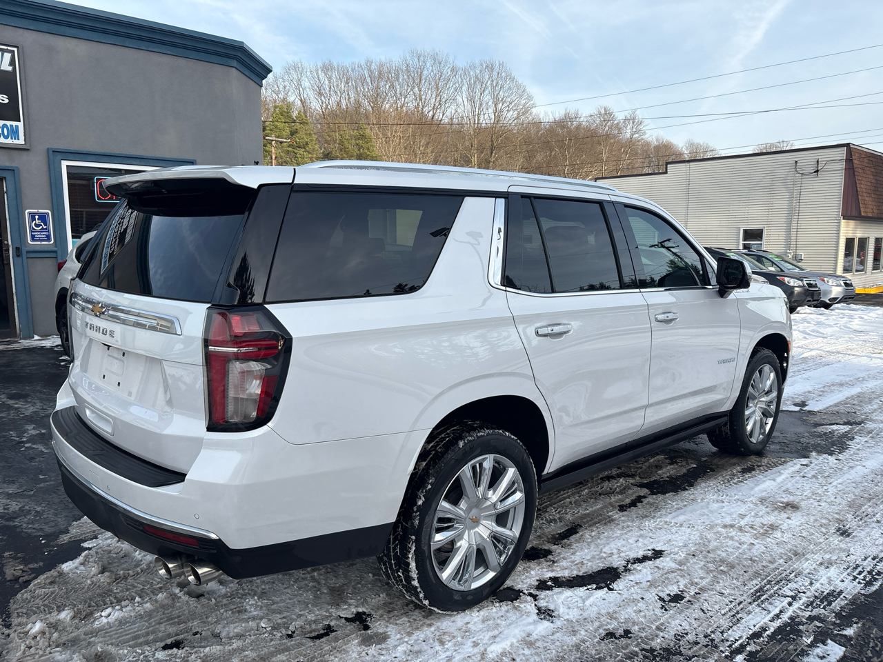 Chevrolet Tahoe 4WD 4dr High Country 2021