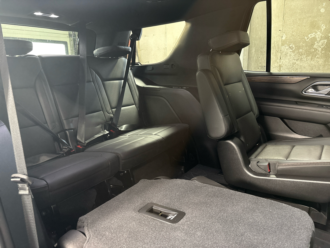 Chevrolet Tahoe 4WD 4dr High Country 2021