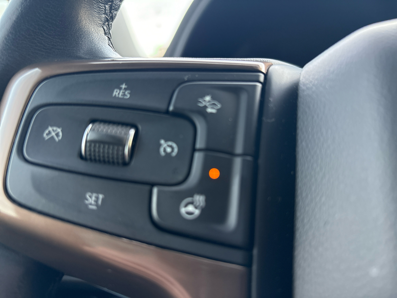 Chevrolet Tahoe 4WD 4dr High Country 2021