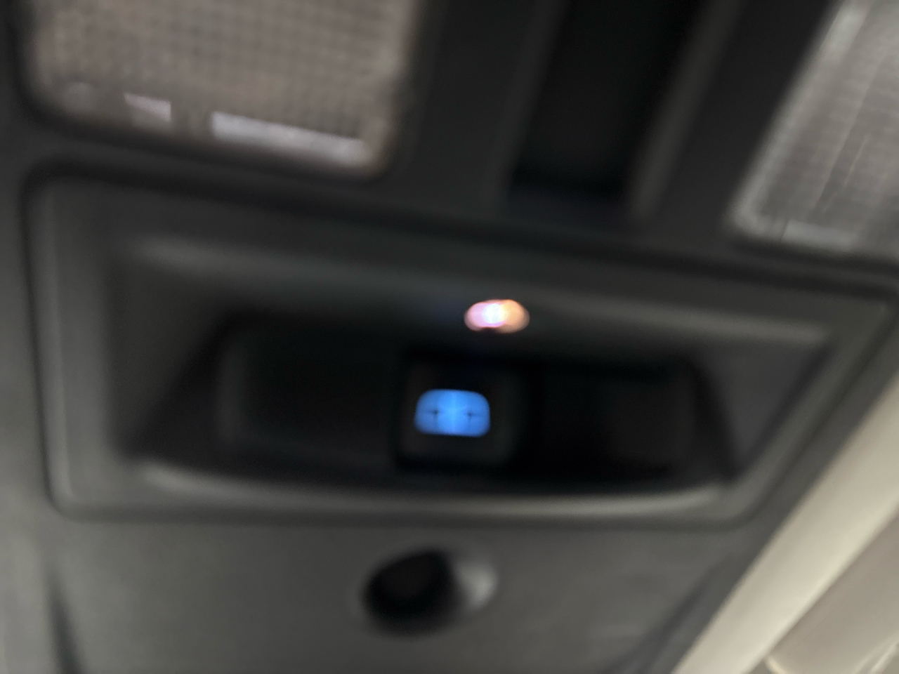 RAM 1500 4WD Quad Cab 140.5" Big Horn 2014