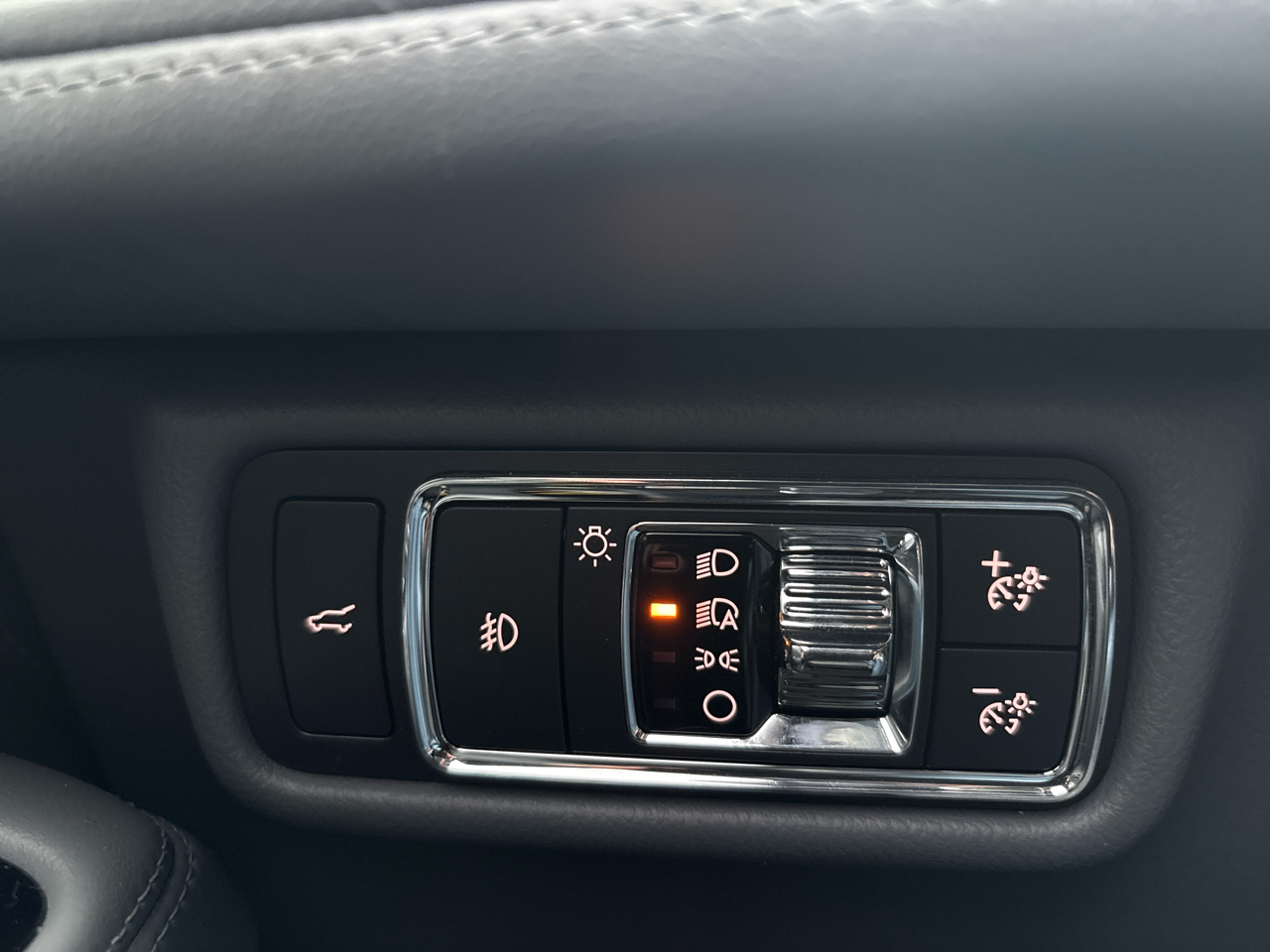 Lincoln Aviator Reserve 4D SUV AWD 2020