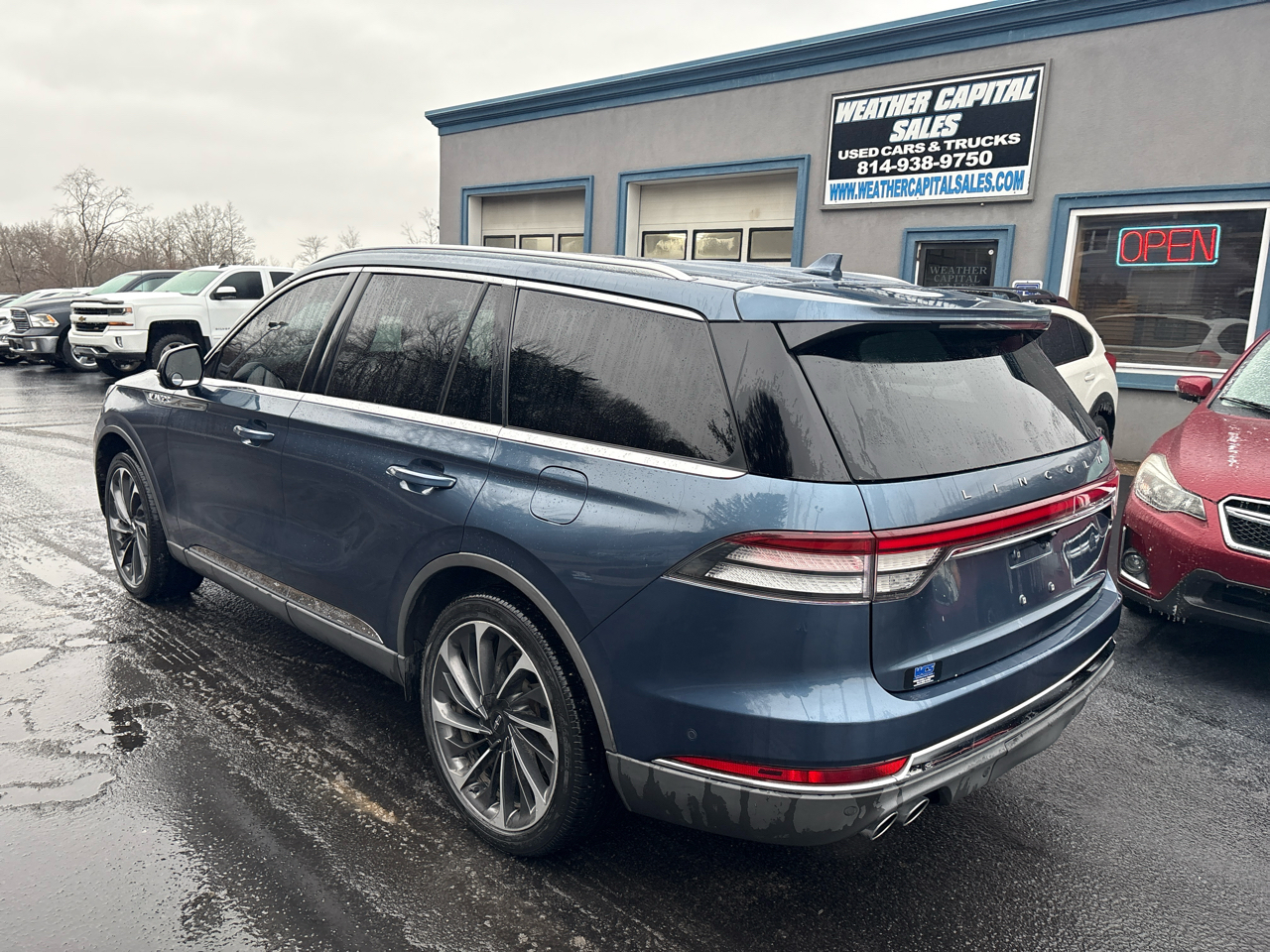 Lincoln Aviator Reserve 4D SUV AWD 2020