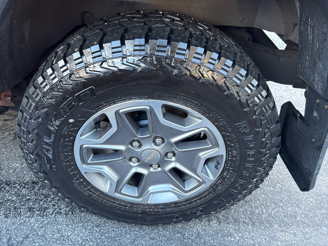 Jeep Wrangler 4WD 2dr Sport 2010