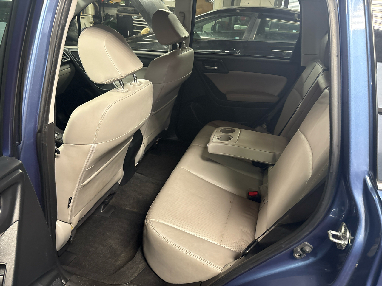 Subaru Forester 4dr CVT 2.5i Limited PZEV 2016