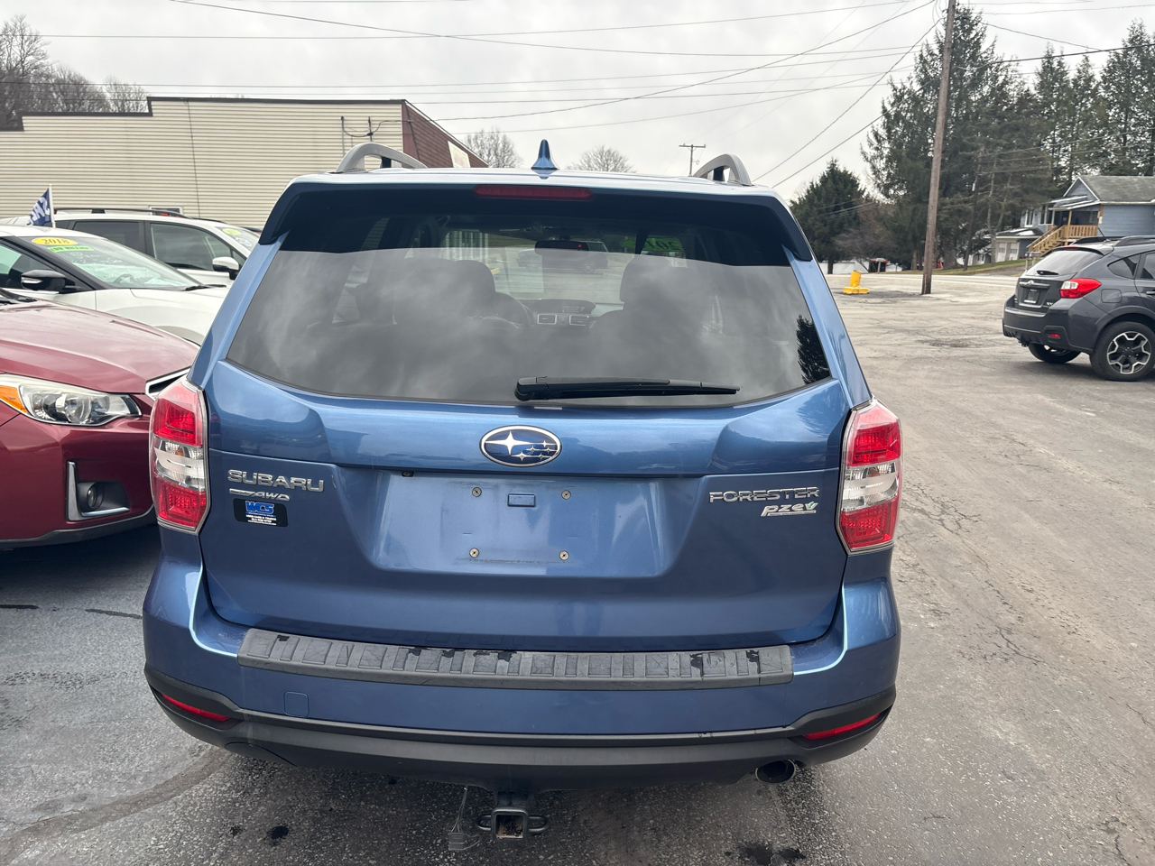 Subaru Forester 4dr CVT 2.5i Limited PZEV 2016