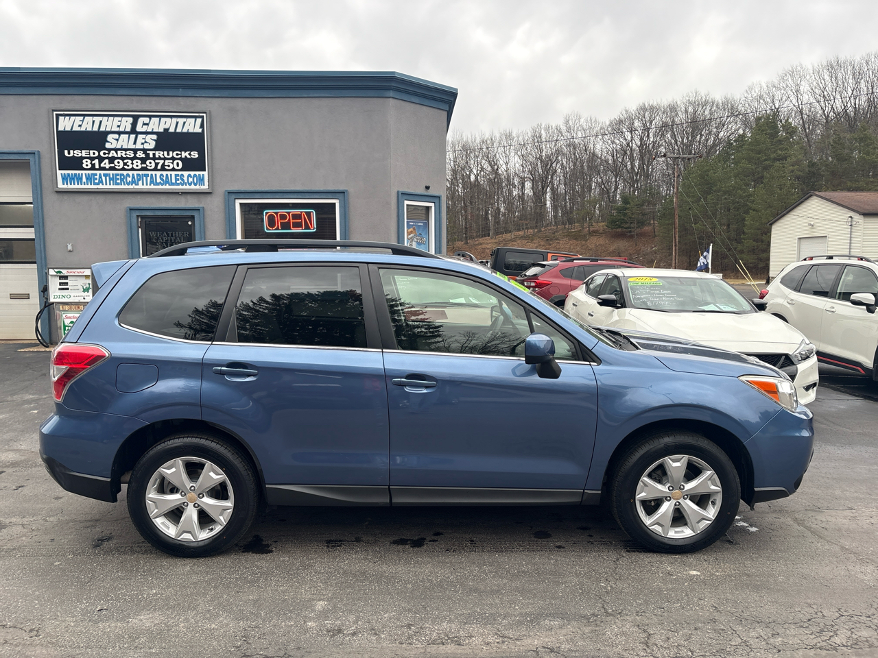 Subaru Forester 4dr CVT 2.5i Limited PZEV 2016